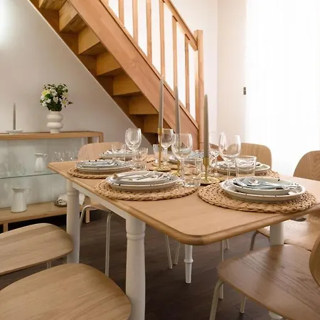 شقة Spacious Designer Duplex 9 Guests Fully Renovated *