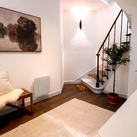 Apartament Spacious Designer Duplex 9 Guests Fully Renovated *