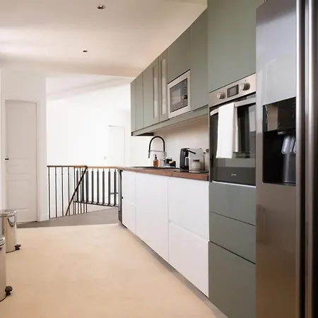 Spacious Designer Duplex 9 Guests Fully Renovated شقة Châtillon